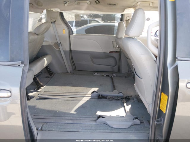 Продаж на аукціоні авто 2013 Toyota Sienna Xle V6 8 Passenger, vin: 5TDYK3DC2DS403659, номер лоту: 46151370