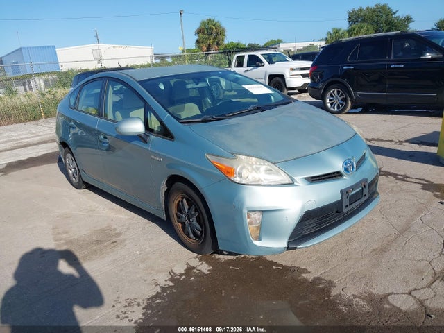 Продажа на аукционе авто 2014 Toyota Prius Three, vin: JTDKN3DU9E1757408, номер лота: 46151408