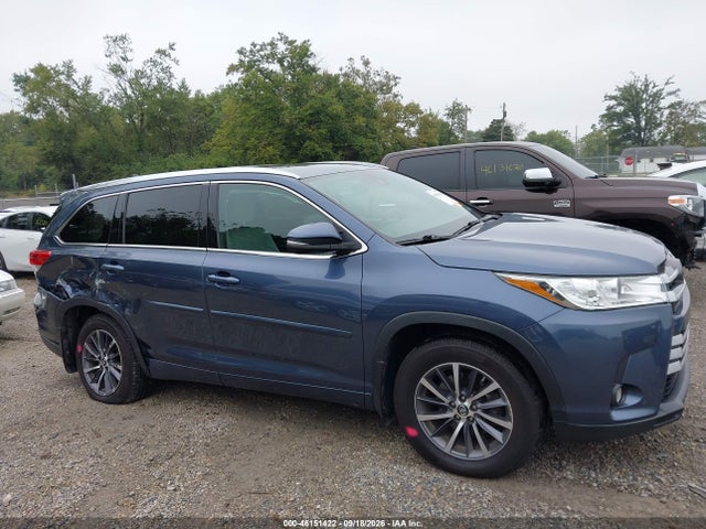 Aukcja sprzedaży 2017 Toyota Highlander Xle, vin: 5TDJZRFH4HS366788, numer aukcji: 46151422