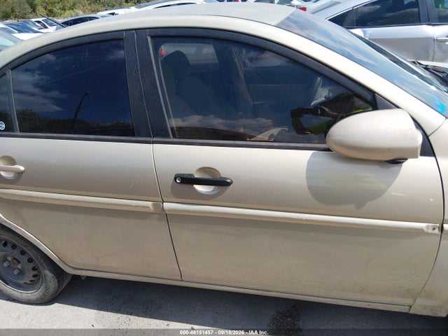 2006 Hyundai Accent Gls მანქანა იყიდება აუქციონზე, vin: KMHCN46C56U027232, აუქციონის ნომერი: 46151457