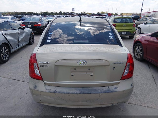 2006 Hyundai Accent Gls მანქანა იყიდება აუქციონზე, vin: KMHCN46C56U027232, აუქციონის ნომერი: 46151457