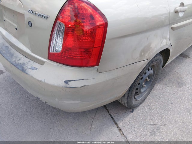 2006 Hyundai Accent Gls მანქანა იყიდება აუქციონზე, vin: KMHCN46C56U027232, აუქციონის ნომერი: 46151457