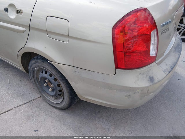 2006 Hyundai Accent Gls მანქანა იყიდება აუქციონზე, vin: KMHCN46C56U027232, აუქციონის ნომერი: 46151457
