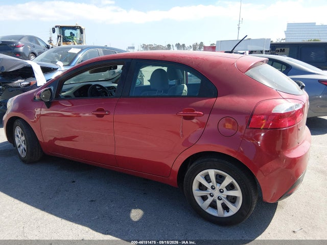 46151475 :رقم المزاد ، KNADM5A38F6445620 vin ، 2015 Kia Rio Lx مزاد بيع