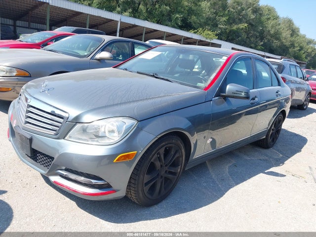 Продаж на аукціоні авто 2012 Mercedes-benz C 300 Luxury 4matic/sport 4matic, vin: WDDGF8BB5CA615187, номер лоту: 46151477