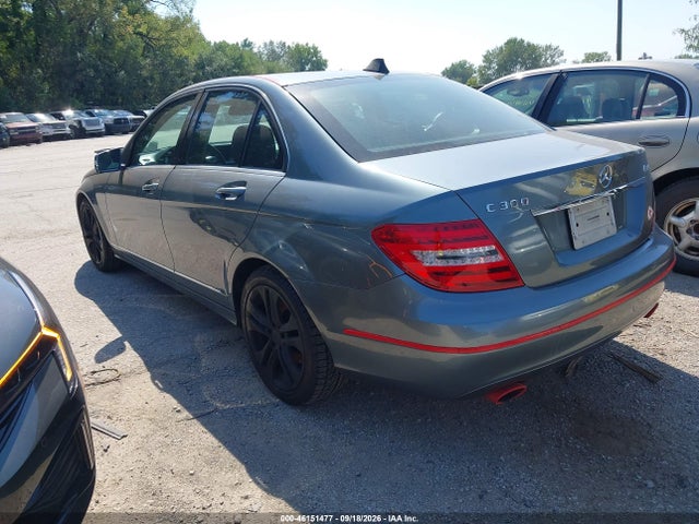 Продаж на аукціоні авто 2012 Mercedes-benz C 300 Luxury 4matic/sport 4matic, vin: WDDGF8BB5CA615187, номер лоту: 46151477