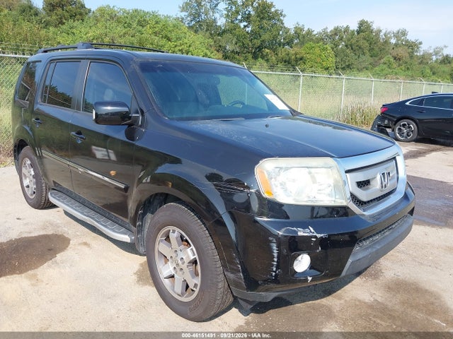 46151491 :رقم المزاد ، 5FNYF3H93BB052104 vin ، 2011 Honda Pilot Touring مزاد بيع