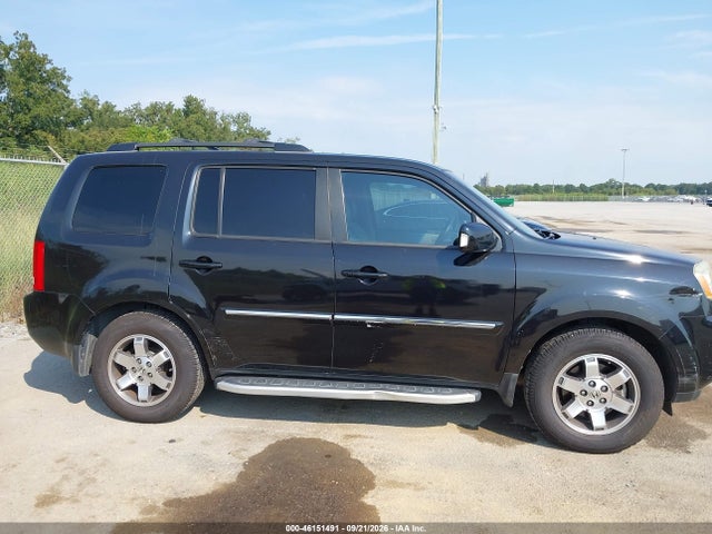 46151491 :رقم المزاد ، 5FNYF3H93BB052104 vin ، 2011 Honda Pilot Touring مزاد بيع