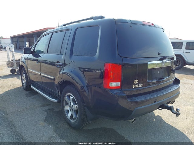 46151491 :رقم المزاد ، 5FNYF3H93BB052104 vin ، 2011 Honda Pilot Touring مزاد بيع