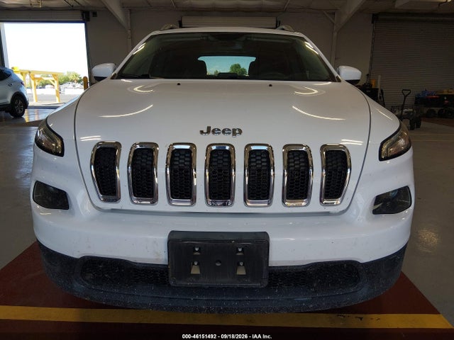 46151492 :رقم المزاد ، 1C4PJMCB7JD561127 vin ، 2018 Jeep Cherokee Latitude 4x4 مزاد بيع
