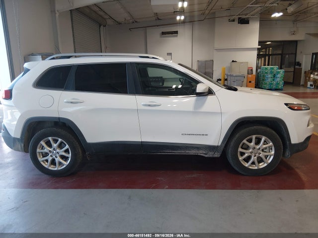 46151492 :رقم المزاد ، 1C4PJMCB7JD561127 vin ، 2018 Jeep Cherokee Latitude 4x4 مزاد بيع