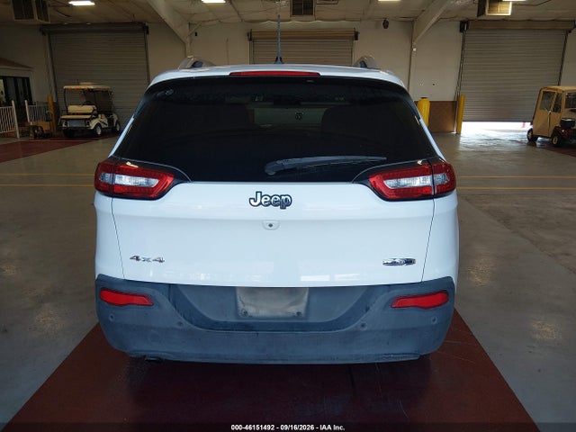 46151492 :رقم المزاد ، 1C4PJMCB7JD561127 vin ، 2018 Jeep Cherokee Latitude 4x4 مزاد بيع