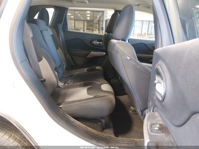 46151492 :رقم المزاد ، 1C4PJMCB7JD561127 vin ، 2018 Jeep Cherokee Latitude 4x4 مزاد بيع