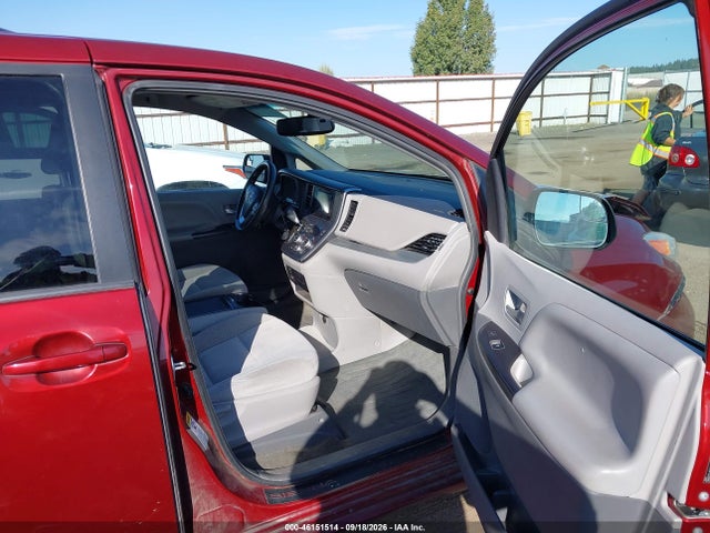 2015 Toyota Sienna Le 8 Passenger მანქანა იყიდება აუქციონზე, vin: 5TDKK3DC6FS534442, აუქციონის ნომერი: 46151514