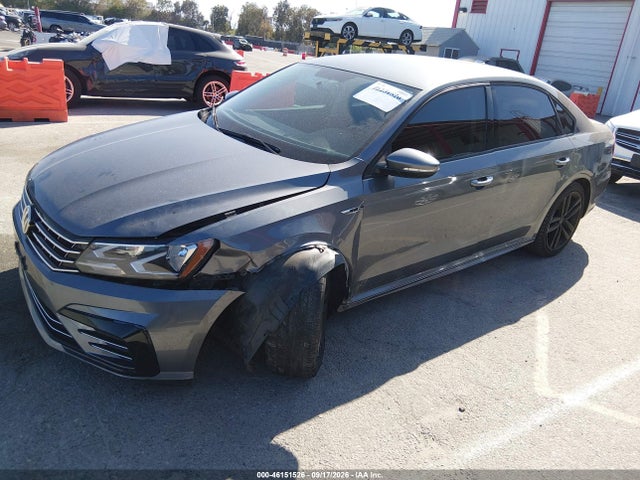 Продажа на аукционе авто 2018 Volkswagen Passat 2.0t R-line/2.0t S, vin: 1VWAA7A34JC013883, номер лота: 46151526