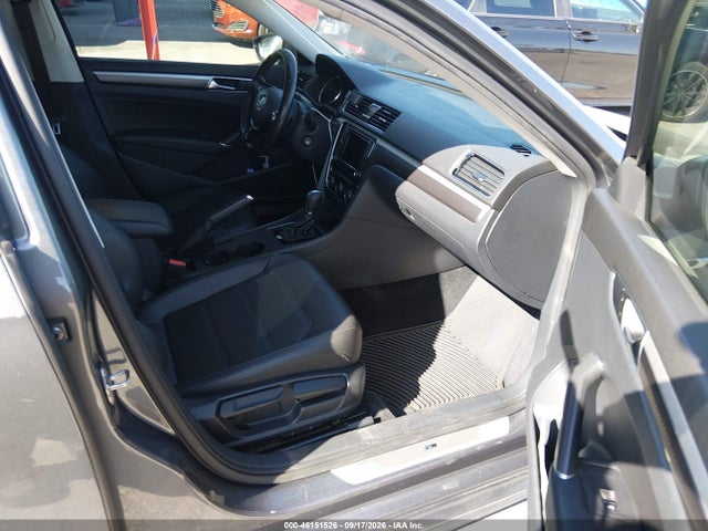 Продажа на аукционе авто 2018 Volkswagen Passat 2.0t R-line/2.0t S, vin: 1VWAA7A34JC013883, номер лота: 46151526