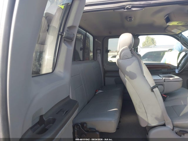 2005 Ford F-250 Lariat/xl/xlt მანქანა იყიდება აუქციონზე, vin: 1FTSX21P95EC60676, აუქციონის ნომერი: 46151542