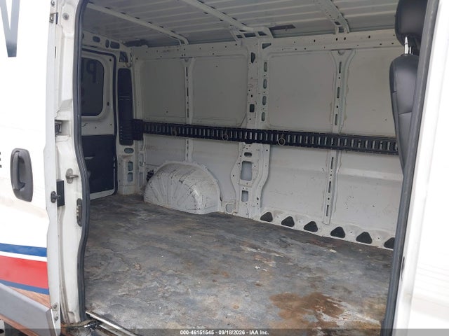 46151545 :رقم المزاد ، 3C6TRVAG7FE514673 vin ، 2015 Ram Promaster 1500 Low Roof مزاد بيع