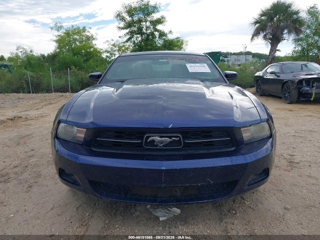 46151568 :رقم المزاد ، 1ZVBP8AM1B5153090 vin ، 2011 Ford Mustang V6 Premium مزاد بيع