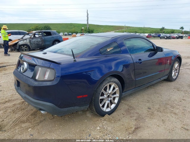 46151568 :رقم المزاد ، 1ZVBP8AM1B5153090 vin ، 2011 Ford Mustang V6 Premium مزاد بيع