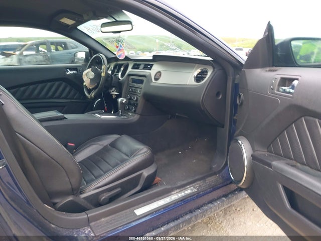 46151568 :رقم المزاد ، 1ZVBP8AM1B5153090 vin ، 2011 Ford Mustang V6 Premium مزاد بيع