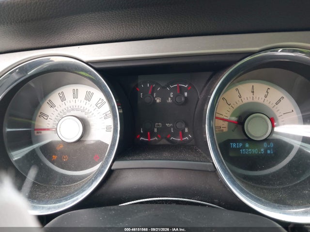 46151568 :رقم المزاد ، 1ZVBP8AM1B5153090 vin ، 2011 Ford Mustang V6 Premium مزاد بيع