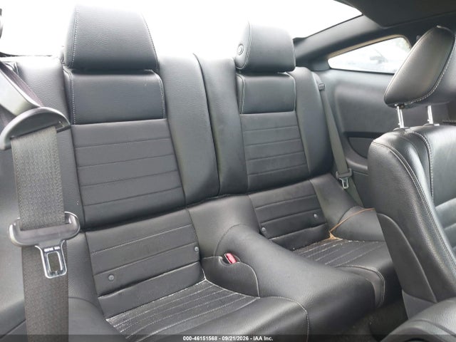 46151568 :رقم المزاد ، 1ZVBP8AM1B5153090 vin ، 2011 Ford Mustang V6 Premium مزاد بيع