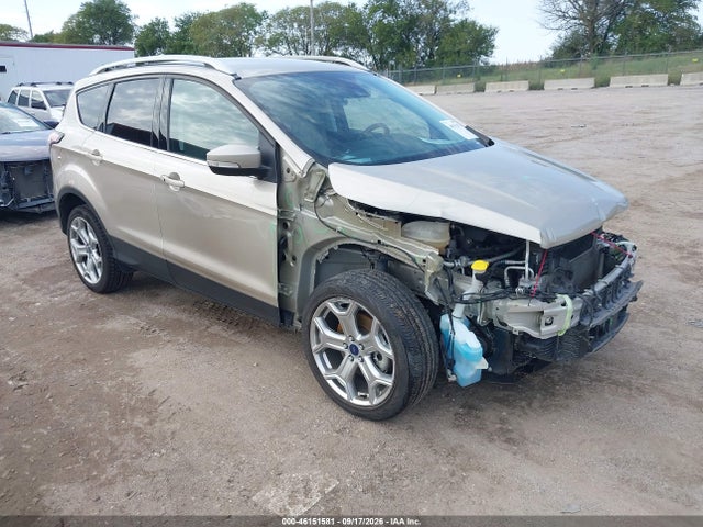 46151581 :رقم المزاد ، 1FMCU9J9XHUA81771 vin ، 2017 Ford Escape Titanium مزاد بيع
