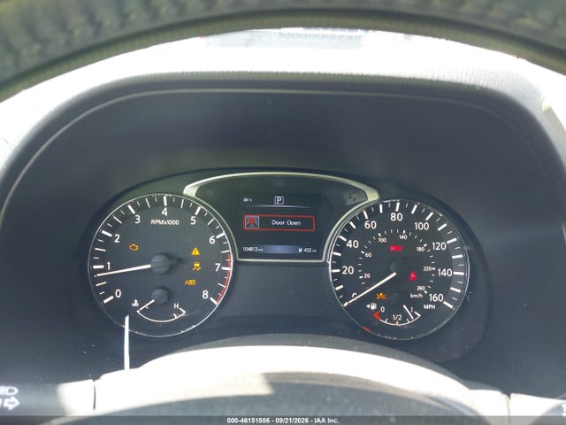 5N1DR2MN0JC670328 Nissan Pathfinder Sv