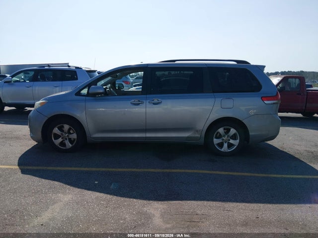 Продажа на аукционе авто 2013 Toyota Sienna Le V6 8 Passenger, vin: 5TDKK3DC0DS301105, номер лота: 46151611