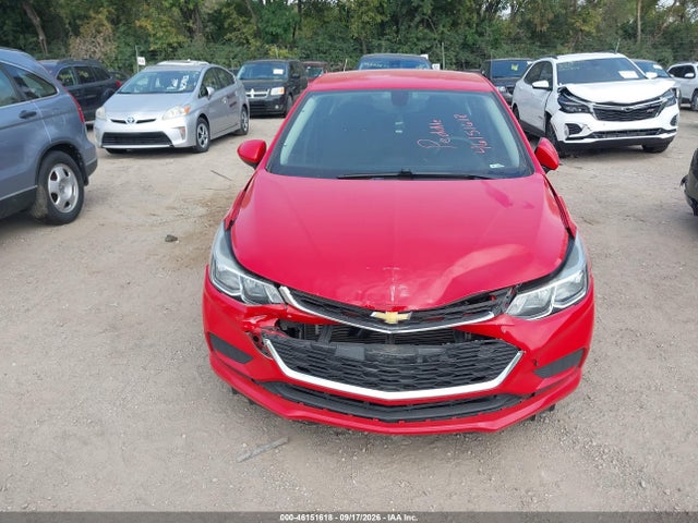 46151618 :رقم المزاد ، 1G1BC5SM1J7167840 vin ، 2018 Chevrolet Cruze Ls Auto مزاد بيع