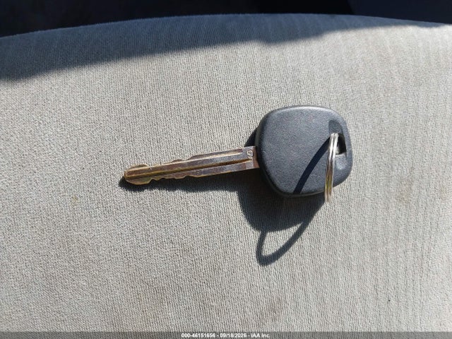 46151656 :رقم المزاد ، 5YFBU4EE0DP141039 vin ، 2013 Toyota Corolla Le مزاد بيع
