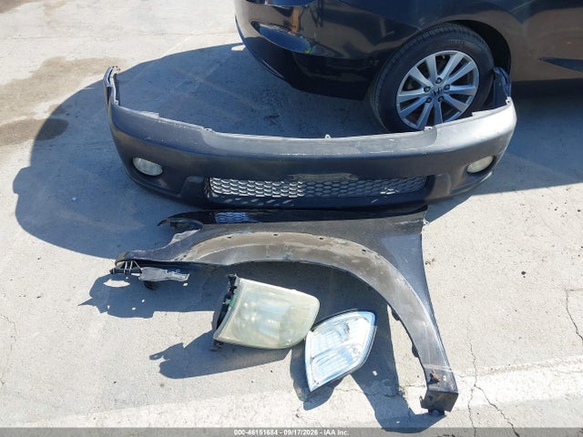 2003 Toyota Sequoia Limited V8 მანქანა იყიდება აუქციონზე, vin: 5TDZT38A53S167548, აუქციონის ნომერი: 46151684