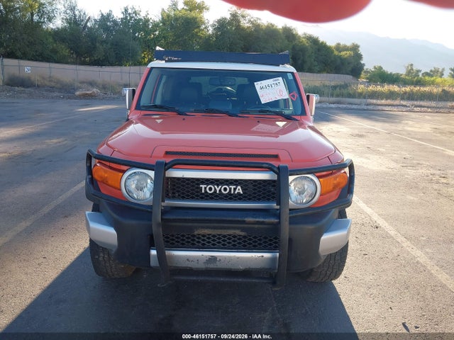 Toyota FJ Cruiser 2014 JTEBU4BF0EK198009 Image 12