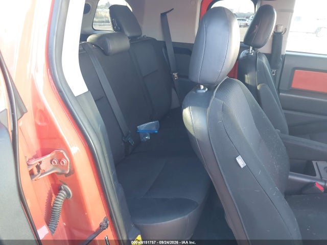 Toyota FJ Cruiser 2014 JTEBU4BF0EK198009 Image 8