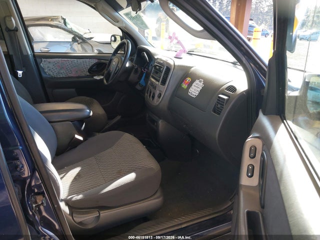 2004 Ford Escape Xlt მანქანა იყიდება აუქციონზე, vin: 1FMYU03174KA98980, აუქციონის ნომერი: 46151813