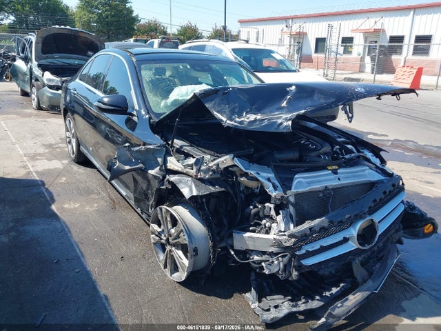 Продажа на аукционе авто 2016 Mercedes-benz C 300 4matic, vin: 55SWF4KB8GU158949, номер лота: 46151839