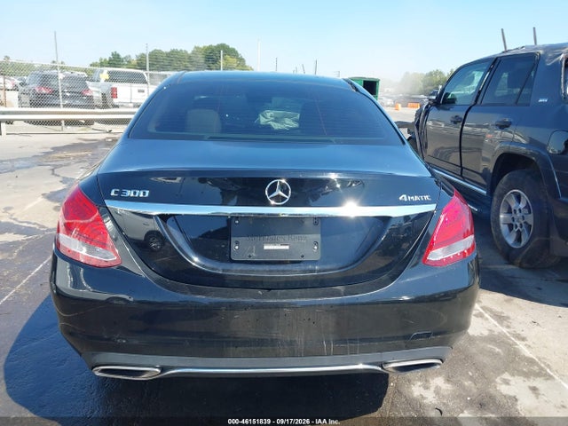 2016 Mercedes-benz C 300 4matic მანქანა იყიდება აუქციონზე, vin: 55SWF4KB8GU158949, აუქციონის ნომერი: 46151839