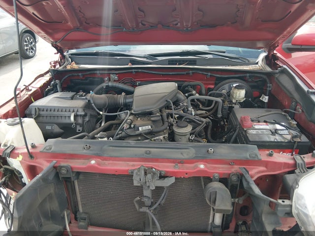 2017 Toyota Tacoma Sr5 მანქანა იყიდება აუქციონზე, vin: 5TFAX5GN6HX080101, აუქციონის ნომერი: 46151888