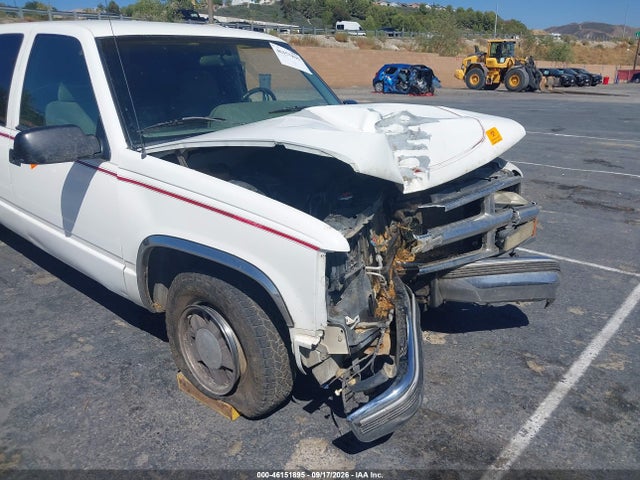 46151895 :رقم المزاد ، 1GCEC19K0SE157119 vin ، 1995 Chevrolet Gmt-400 C1500 مزاد بيع