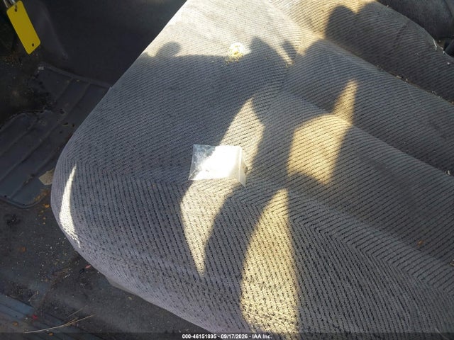 46151895 :رقم المزاد ، 1GCEC19K0SE157119 vin ، 1995 Chevrolet Gmt-400 C1500 مزاد بيع