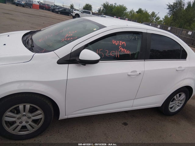 2016 Chevrolet Sonic Lt Auto მანქანა იყიდება აუქციონზე, vin: 1G1JC5SB3G4181372, აუქციონის ნომერი: 46152011
