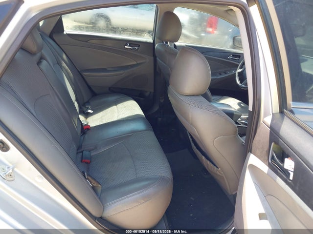 46152014 :رقم المزاد ، 5NPEC4AC7DH809825 vin ، 2013 Hyundai Sonata Se مزاد بيع