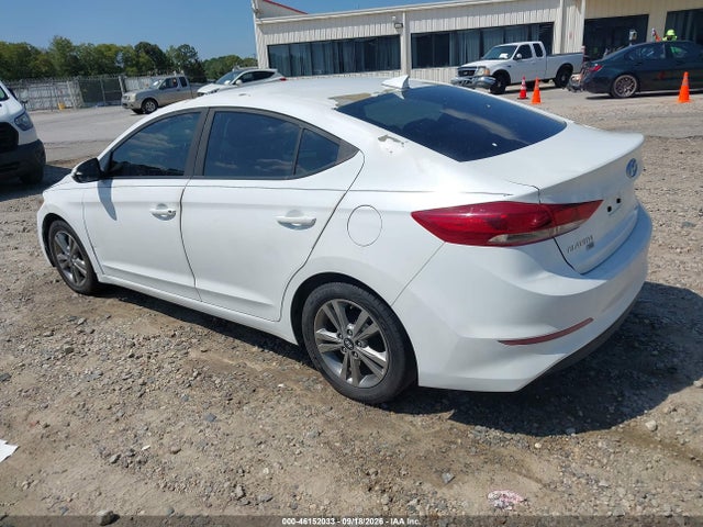 46152033 :رقم المزاد ، 5NPD74LF5HH155324 vin ، 2017 Hyundai Elantra Se مزاد بيع