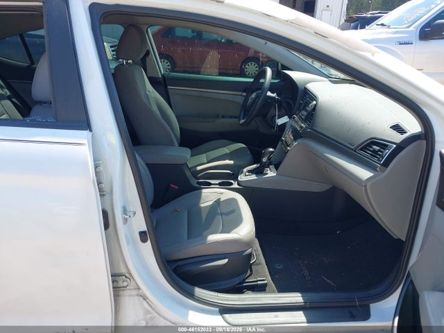 46152033 :رقم المزاد ، 5NPD74LF5HH155324 vin ، 2017 Hyundai Elantra Se مزاد بيع