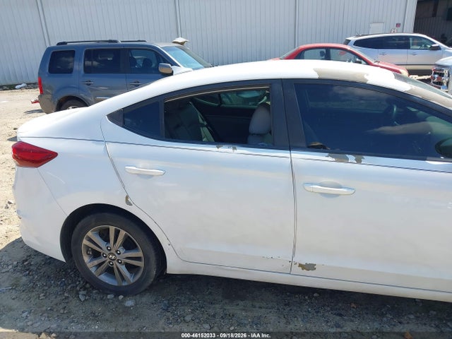 46152033 :رقم المزاد ، 5NPD74LF5HH155324 vin ، 2017 Hyundai Elantra Se مزاد بيع