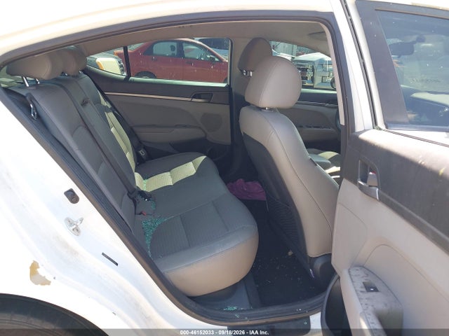 46152033 :رقم المزاد ، 5NPD74LF5HH155324 vin ، 2017 Hyundai Elantra Se مزاد بيع