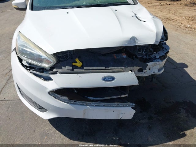 Ford FOCUS SE 2015 1FADP3F23FL336309 Image 13