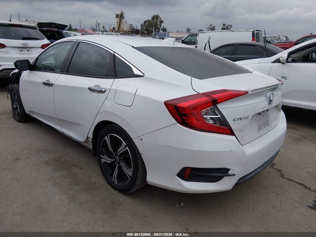 Honda Civic Touring 2017 19XFC1F90HE210713 Image 3