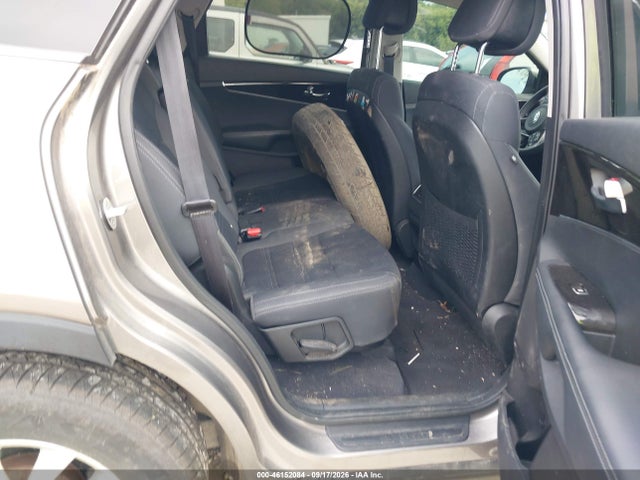 46152084 :رقم المزاد ، 5XYPG4A30GG124316 vin ، 2016 Kia Sorento 2.4l L مزاد بيع